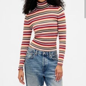 Brand new gap rainbow striped turtleneck fitted top